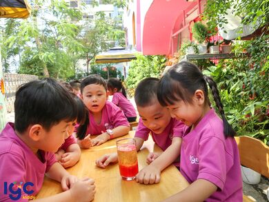 KHÁM PHÁ THẾ GIỚI KHOA HỌC DIỆU KỲ CÙNG "PHÁO HOA NỞ TRONG NƯỚC"