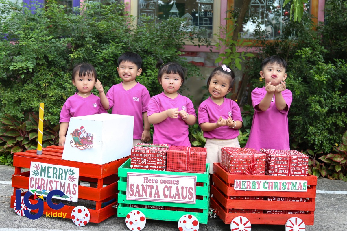 NHỮNG LÁ THƯ GIÁNG SINH