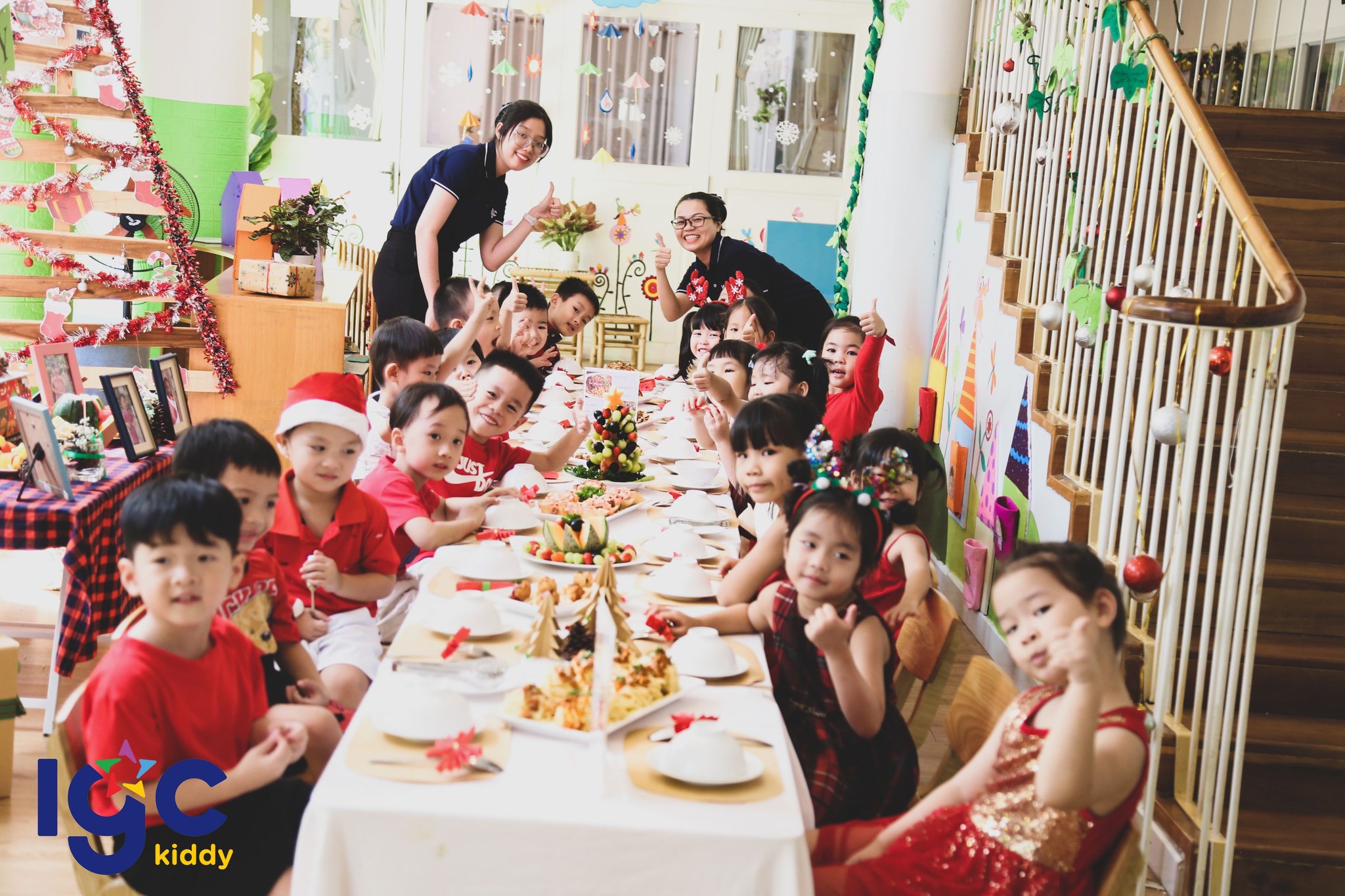 THẾ GIỚI DIỆU KỲ CỦA BUFFET ROYAL BALL: HÀNH TRÌNH ẨM THỰC CỦA CÁC CÔNG CHÚA VÀ HOÀNG TỬ NHỎ