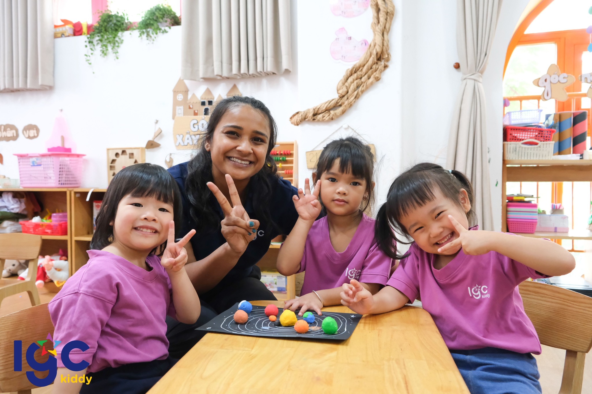 [IGC KIDDY QUẬN 3] KHÁM PHÁ VÀ SÁNG TẠO HÀNH TINH ĐẦY SẮC MÀU