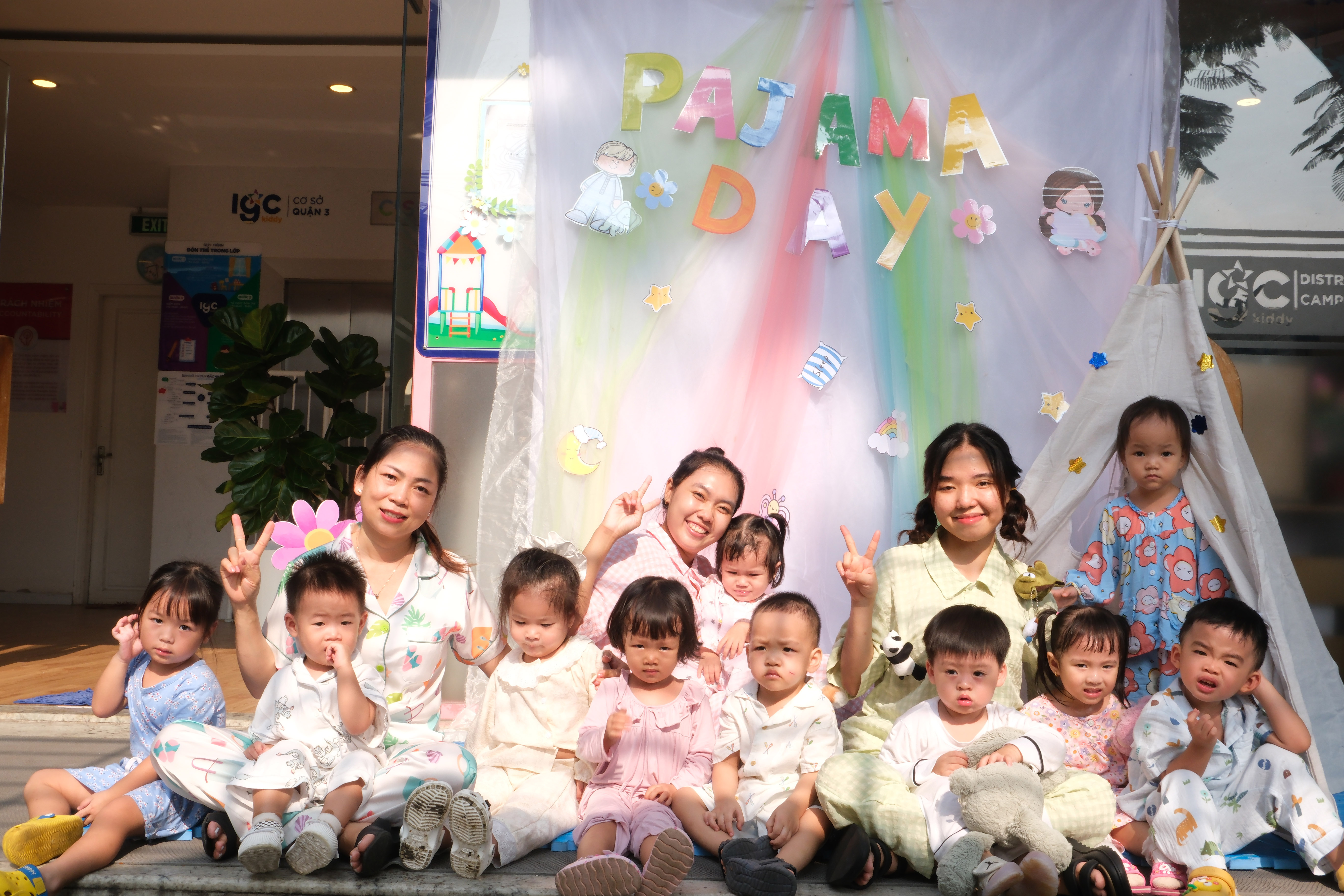 NHÌN LẠI NHỮNG KHOẢNH KHẮC SIÊU ĐÁNG YÊU TẠI NGÀY HỘI PAJAMA & PLUSH ANIMAL LOVER’S DAY 2024!