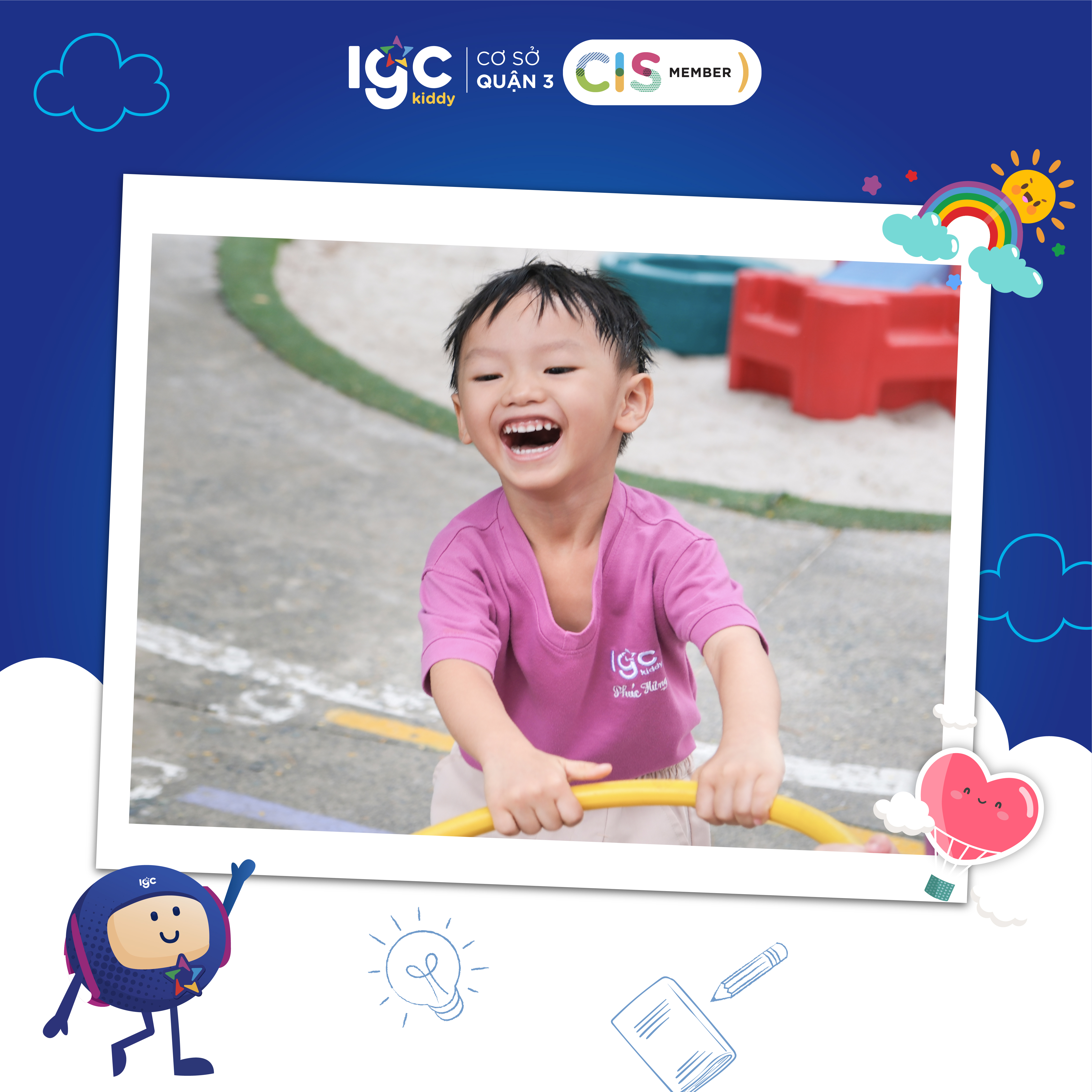 NỤ CƯỜI CỦA CON - NIỀM VUI CỦA CÔ!