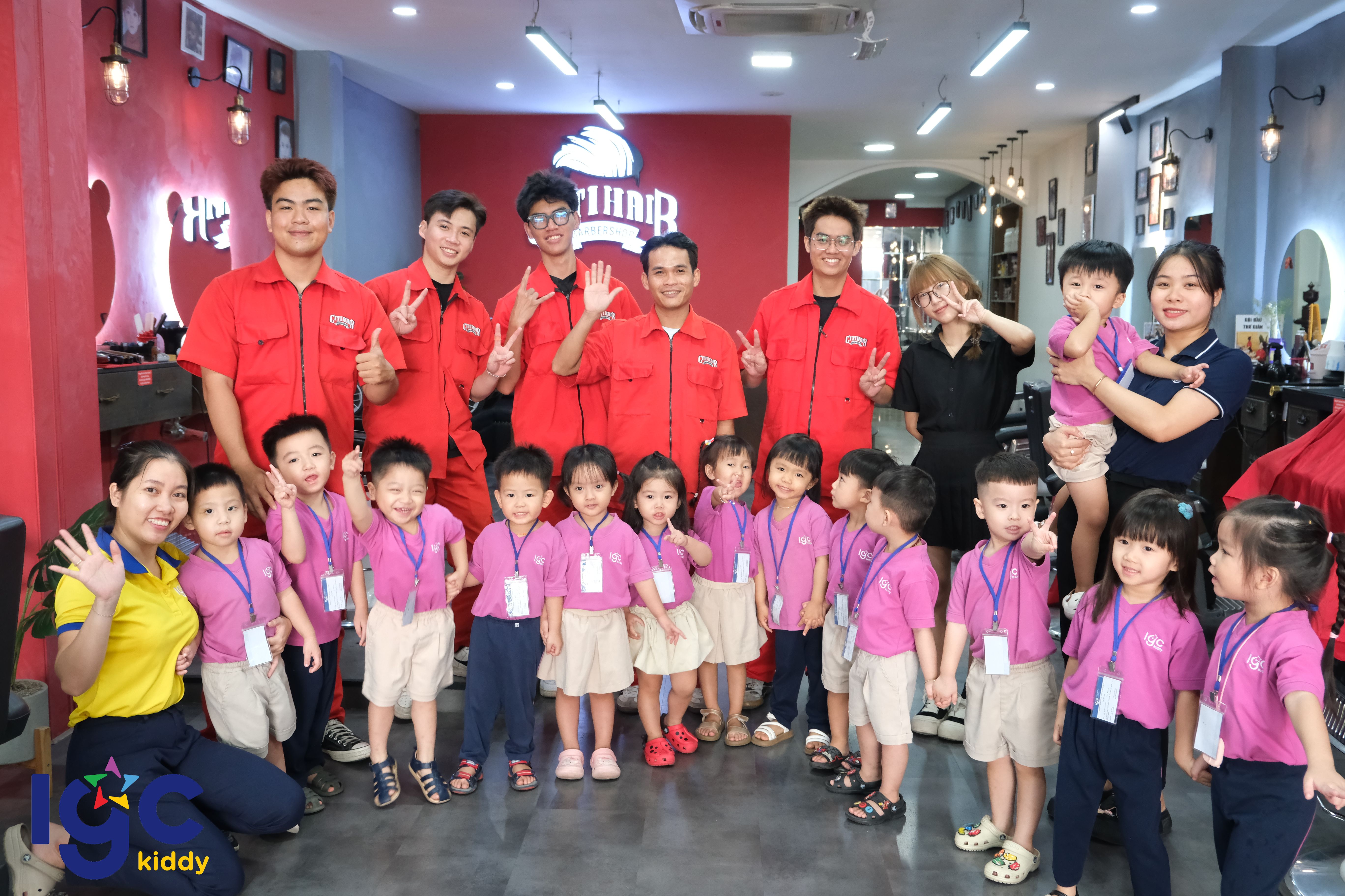 TRẢI NGHIỆM THÚ VỊ TẠI SALON  TÓC CÙNG CÁC BẠN NHỎ!