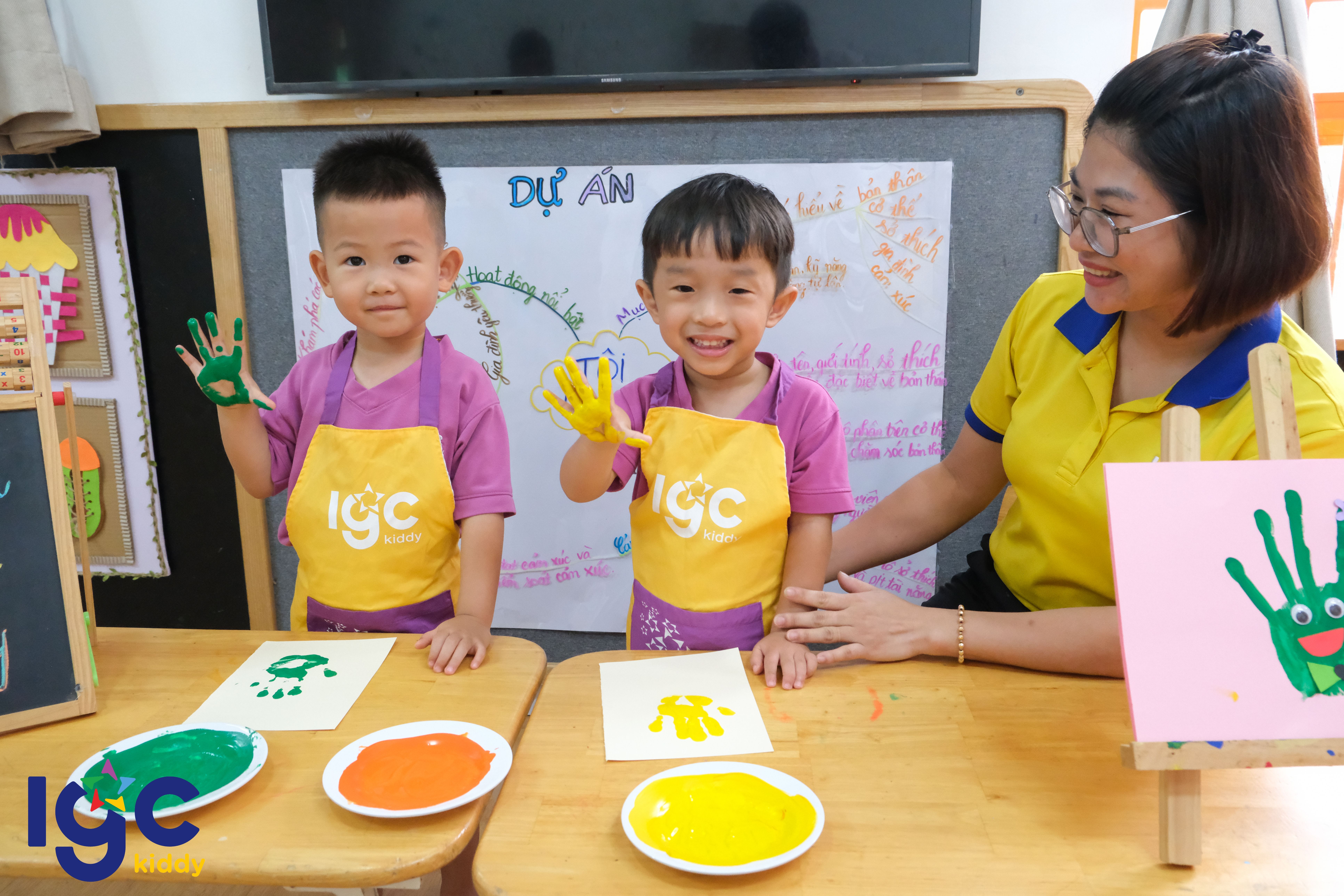 TẠO HÌNH CÙNG ĐÔI TAY XINH