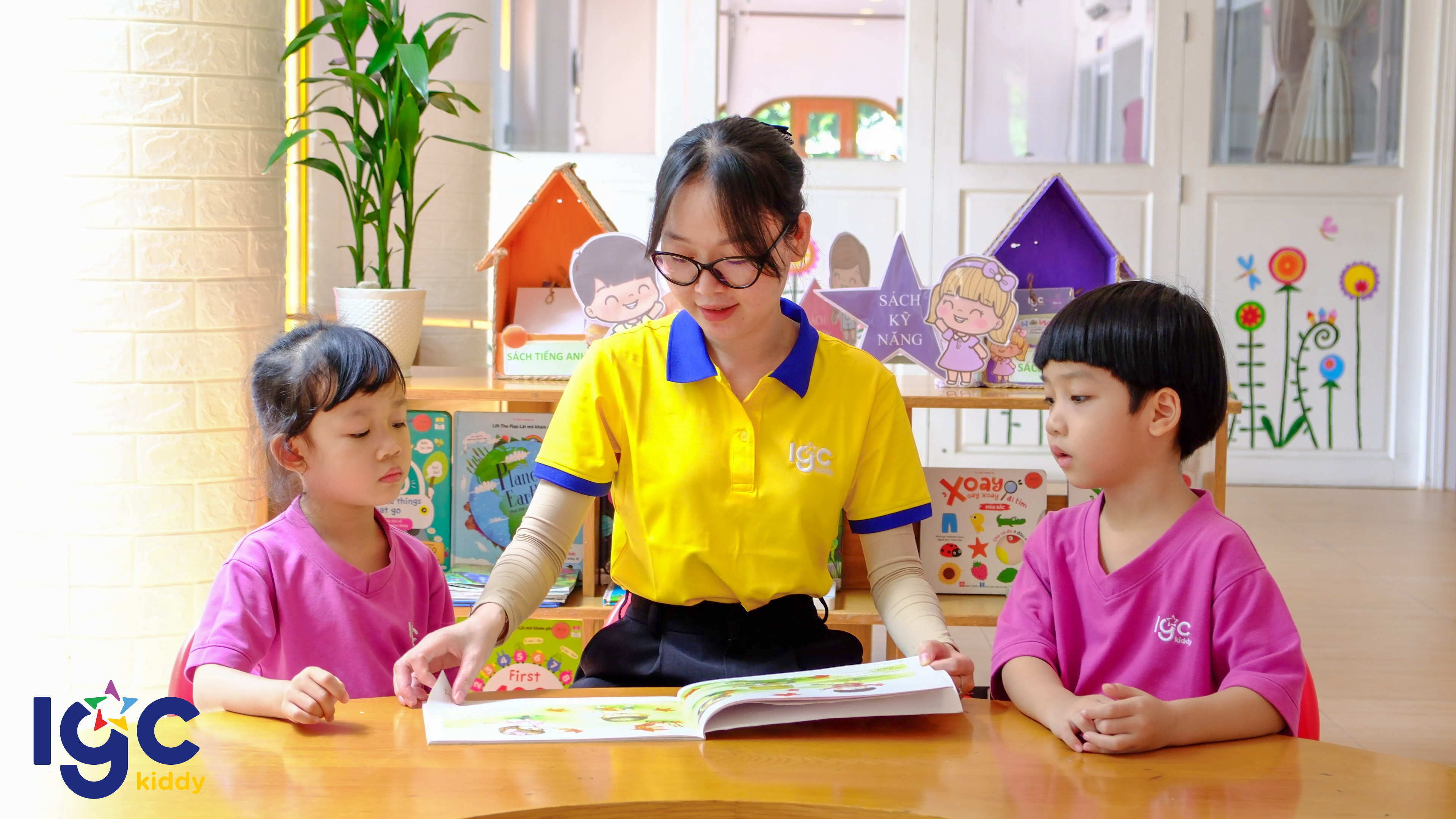 GÓC THƯ VIỆN ĐÁNG YÊU TẠI IGC KIDDY QUẬN 3