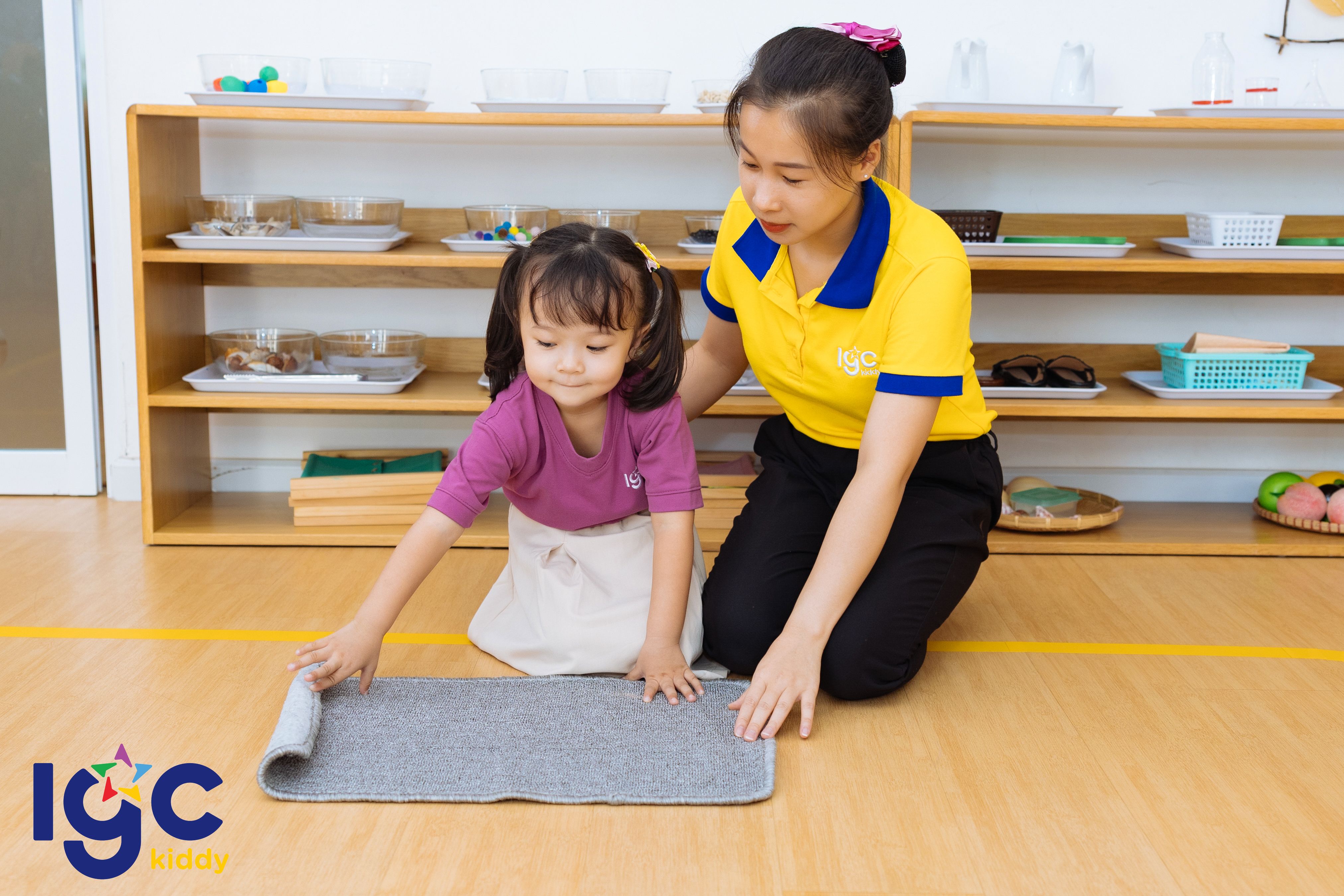 THAM GIA TRẢI NGHIỆM MONTESSORI CÙNG CON