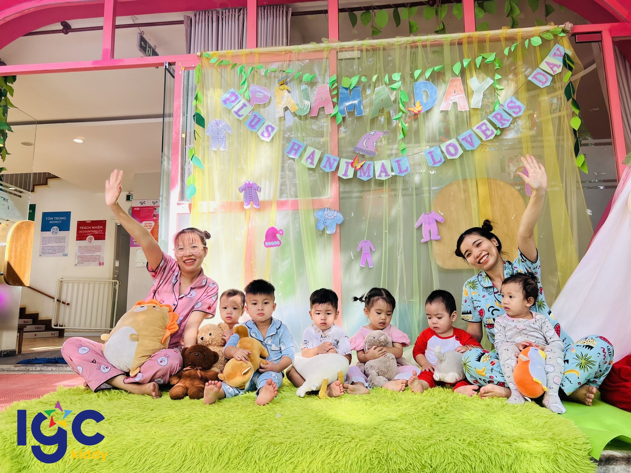 NGÀY HỘI PAJAMA DAY & PLUSH ANIMAL LOVER'S DAY - ĐỂ MỖI NGÀY CON ĐẾN TRƯỜNG LUÔN LÀ TRẢI NGHIỆM THÚ VỊ NHẤT