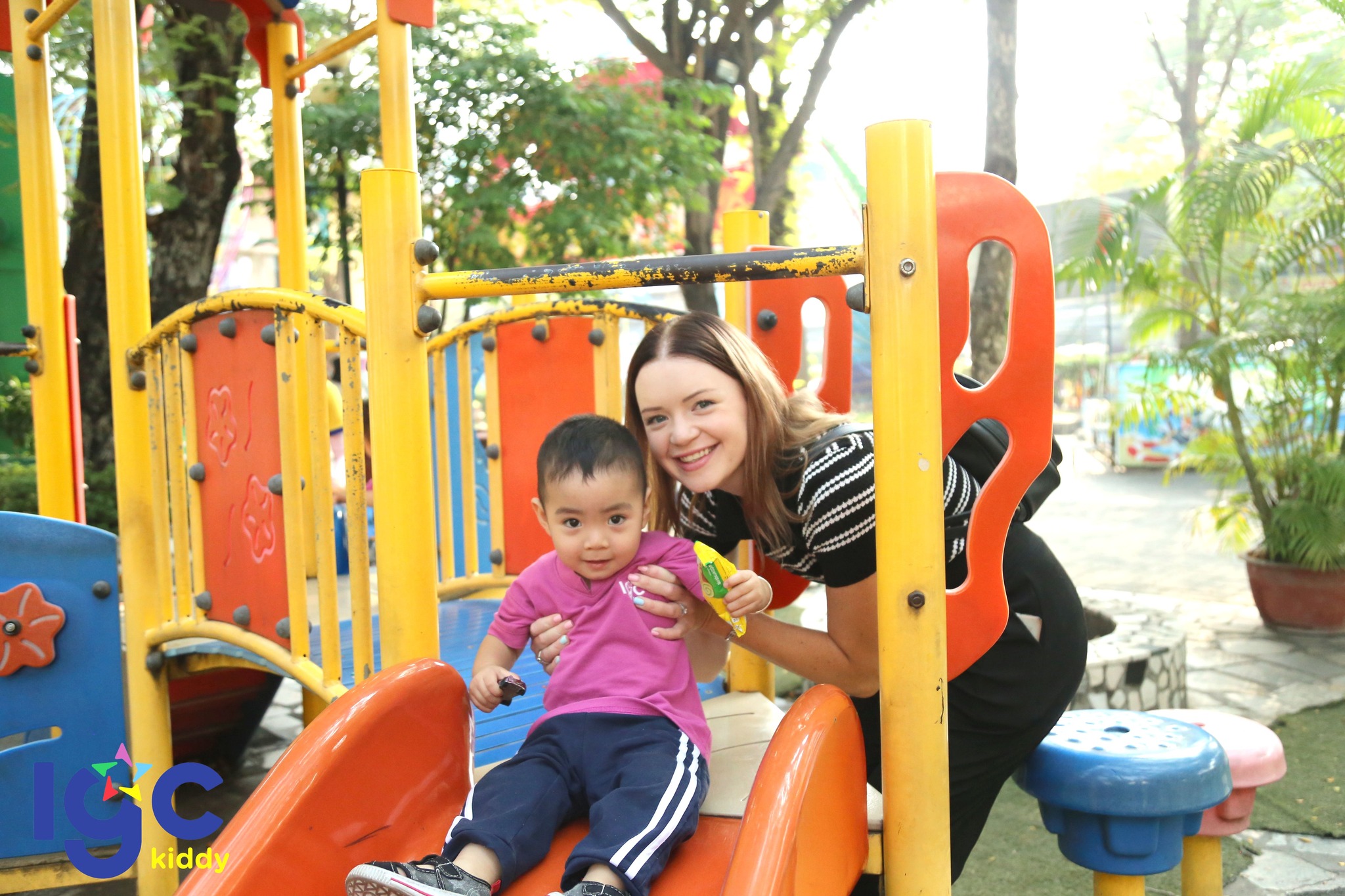 DÃ NGOẠI THAM QUAN CÔNG VIÊN THỎ TRẮNG